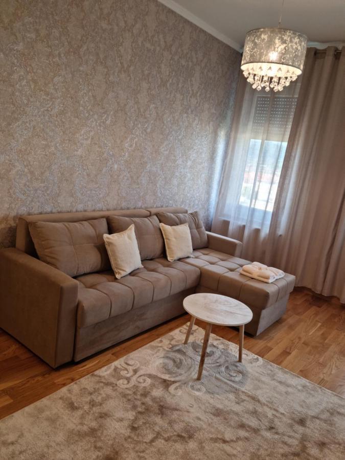 Apartman Anamarija Appartamento Banja Luka Esterno foto