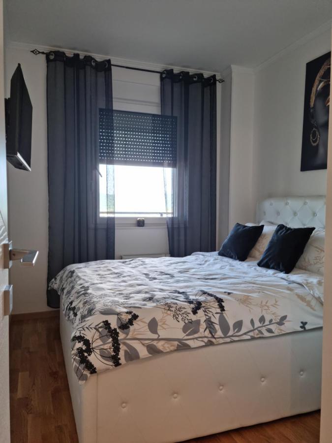 Apartman Anamarija Appartamento Banja Luka Esterno foto